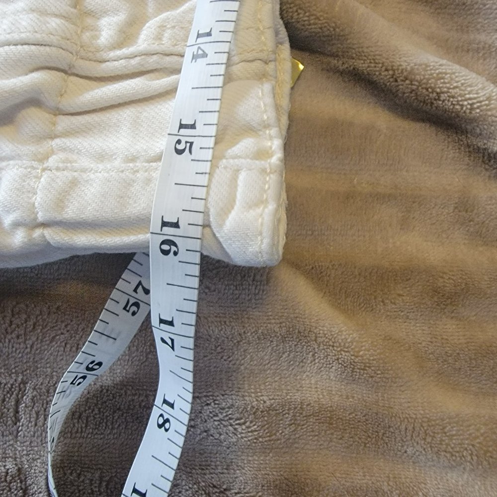 Time & Tru Elastic Ruffle Jeans - Picture 6 of 8